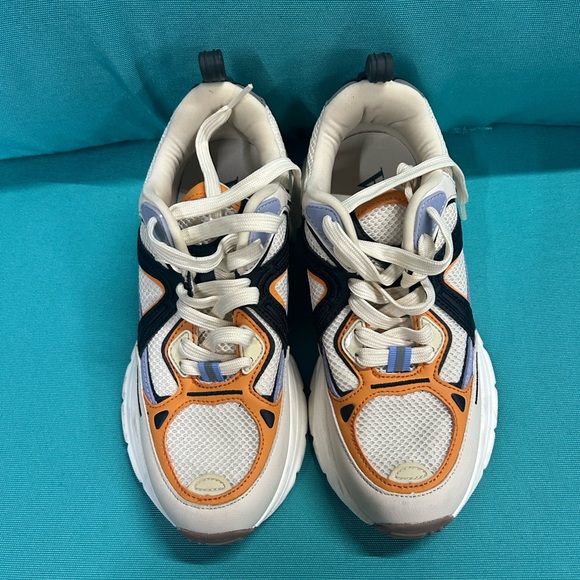 Multicolor Chunky Sneaker from Zara. Size 37 EU, 6.5 US - Picture 4 of 6